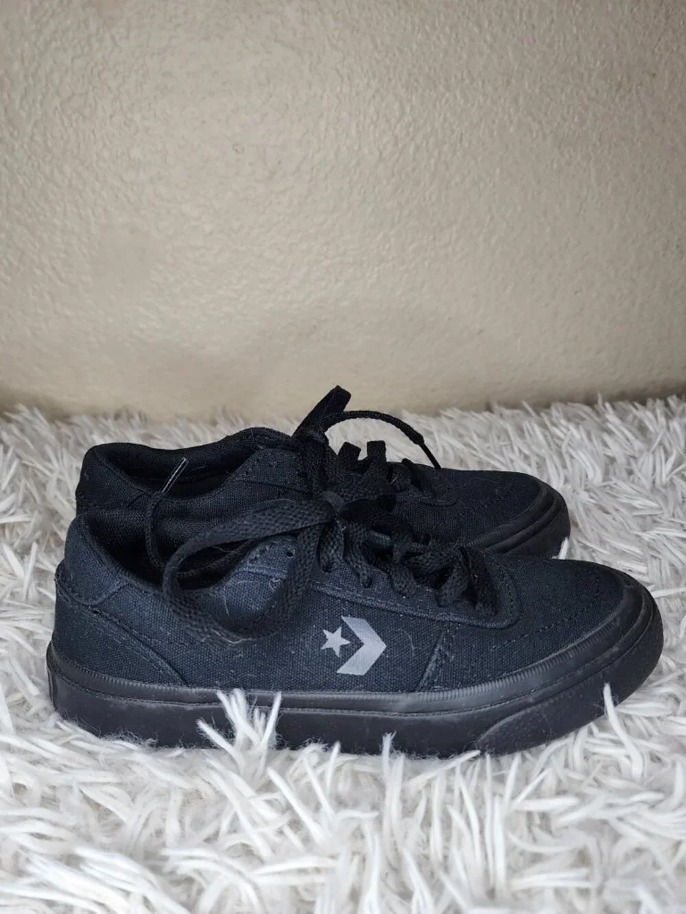 Boys Converse Boulevard Ox in Monochrome Black